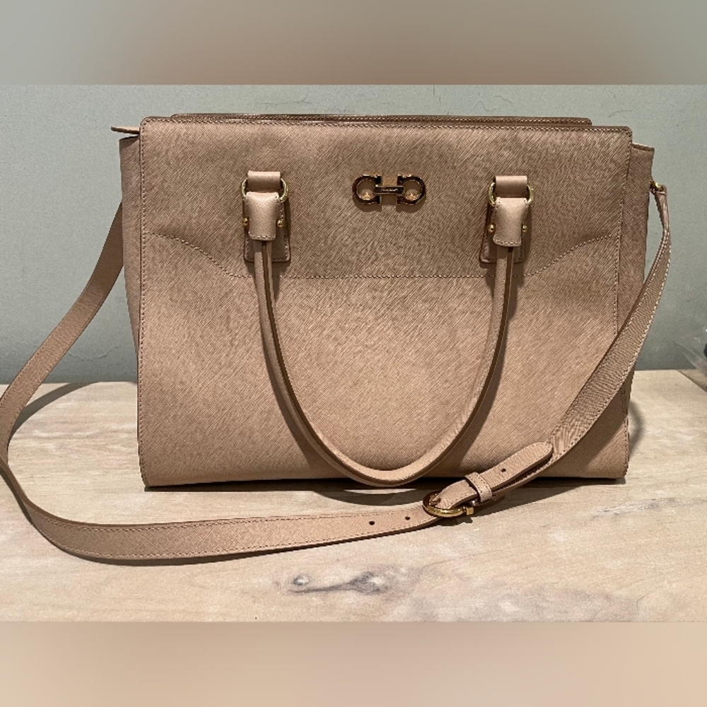 Ferragamo Beky Gancini Bag in Cream Saffiano Leather With Gold Hardware‎ …